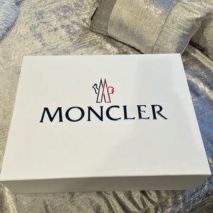 Bid box from moncler